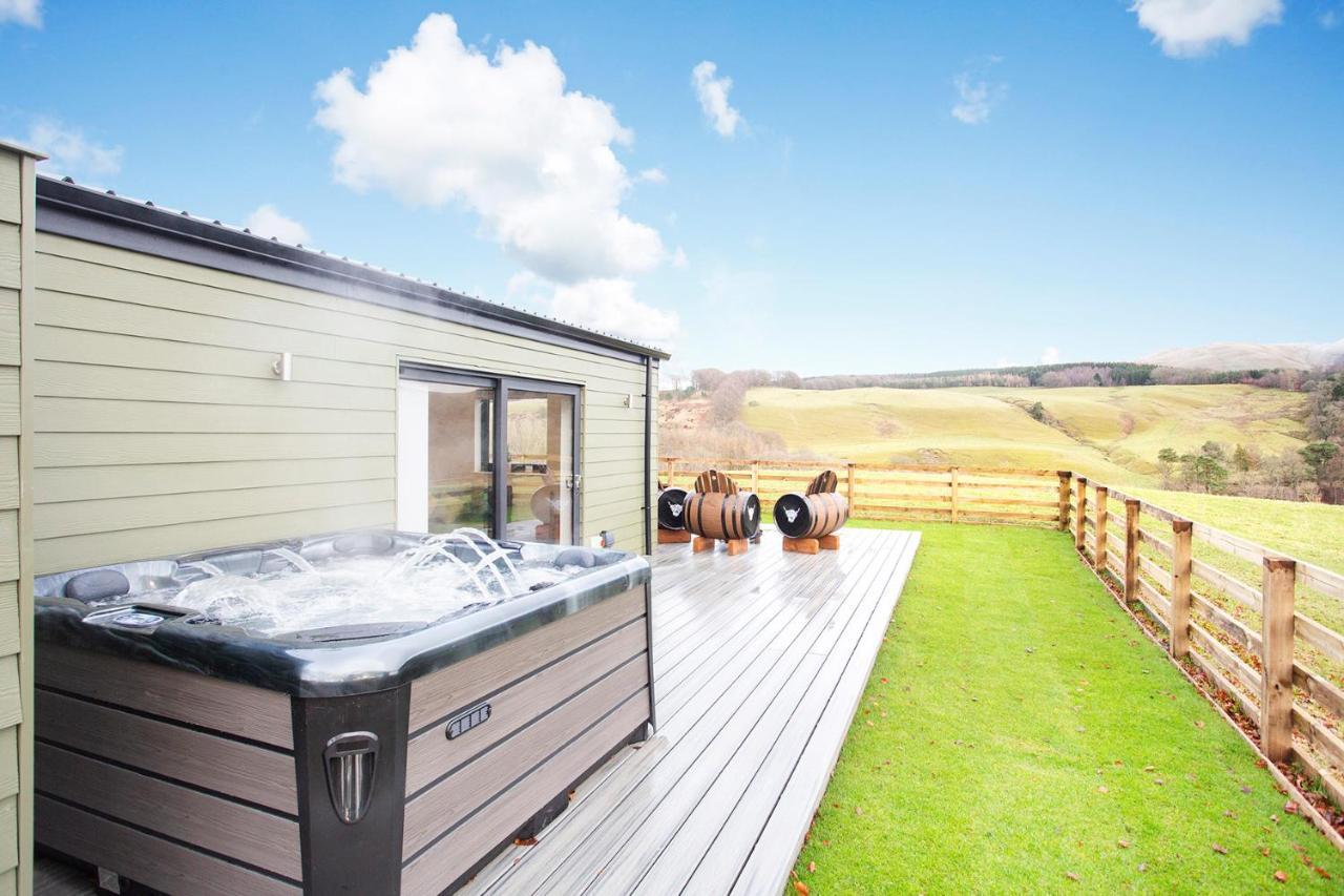 Shiphorns Luxury Cabin With A Hot Tub Eddleston Zewnętrze zdjęcie