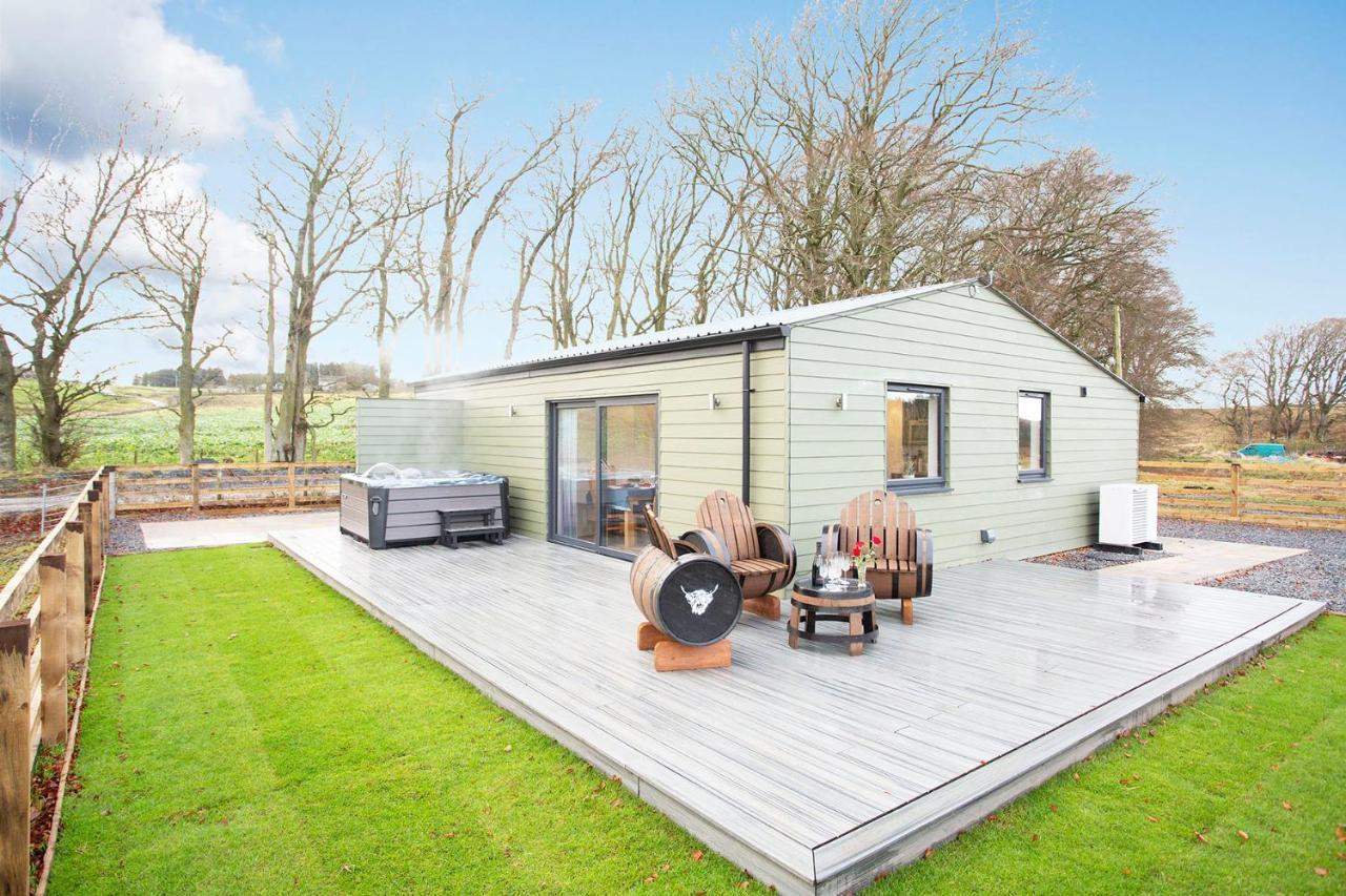 Shiphorns Luxury Cabin With A Hot Tub Eddleston Zewnętrze zdjęcie